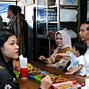 Jokowi Makan Soto Di Solo